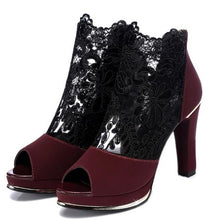 Load image into Gallery viewer, 2020 sexy prom wedding shoes Sandals with coarse heels spring and summer new European American waterproof mesh gauze shoes  x17