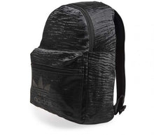 Load image into Gallery viewer, ADIDAS | CLASSIC BACKPACK - Out

