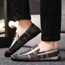 Load image into Gallery viewer, Men&#39;s Fashion Sneakers Men Loafers shoes High Quality Trend Outdoor Men Leather Casual Shoes Trend Hot Sale Adult Driving Shoes
